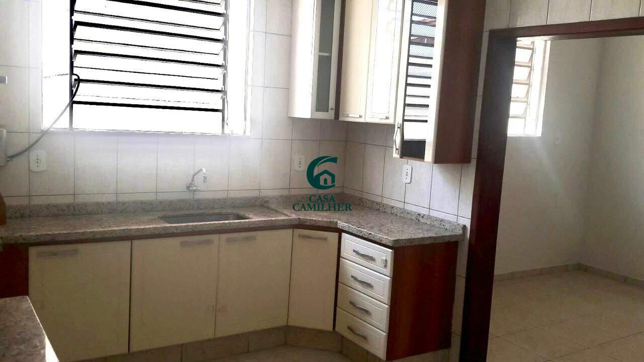 Casa à venda no Jardim das Nações: 