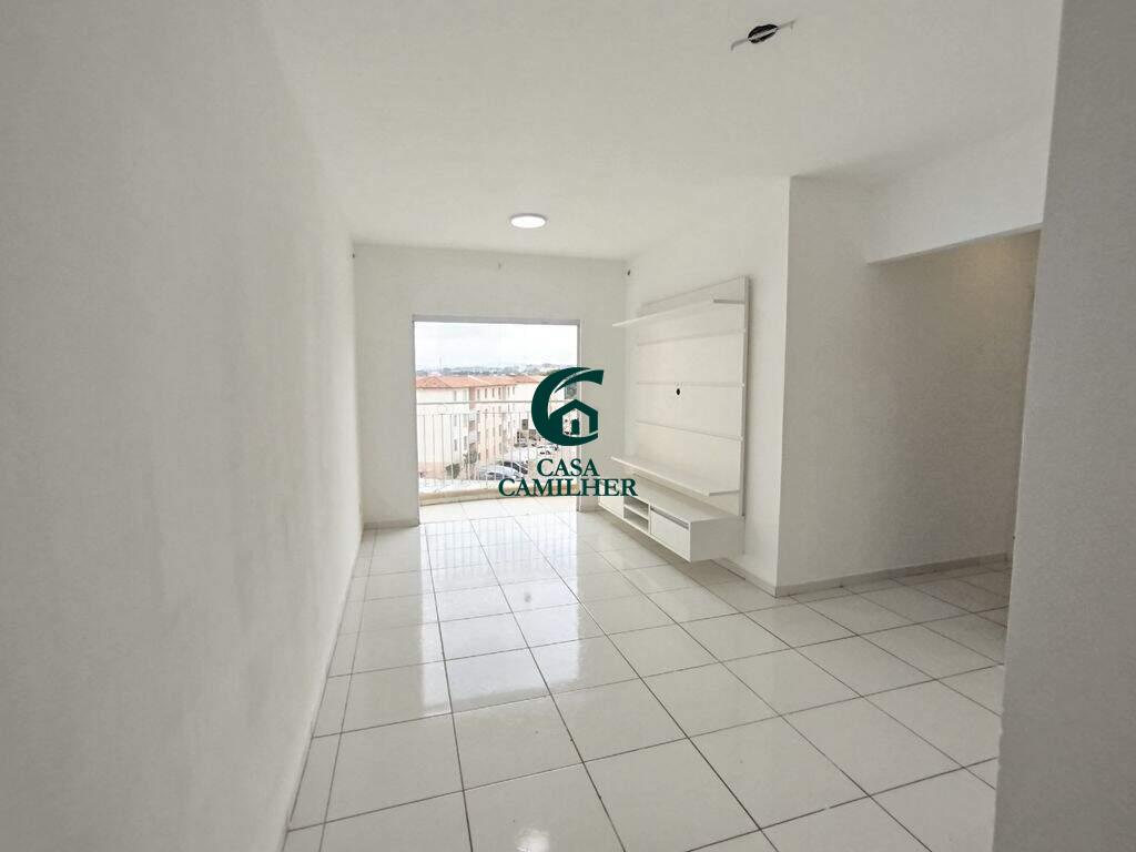 Apartamento para aluguel no Água Quente: 