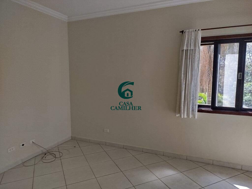 Casa para aluguel no Colonial Village: 