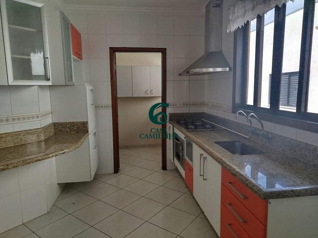 Casa para aluguel no Colonial Village: 