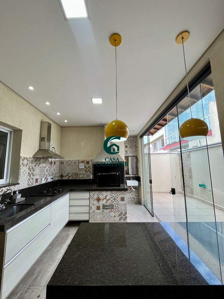 Casa para aluguel no Tremembe: 