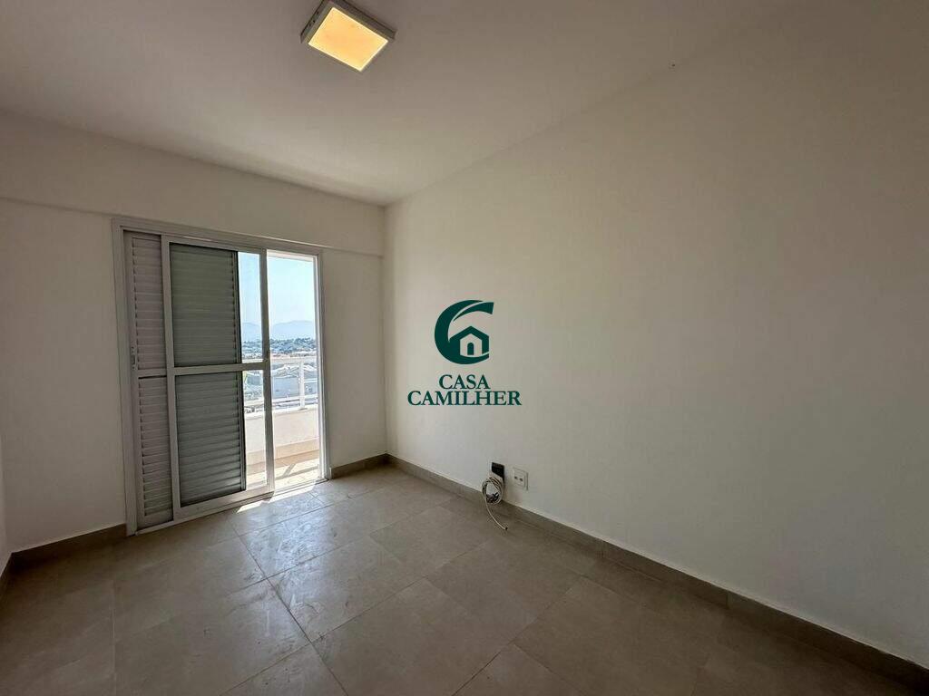 Apartamento à venda no Esplanada Independência: 