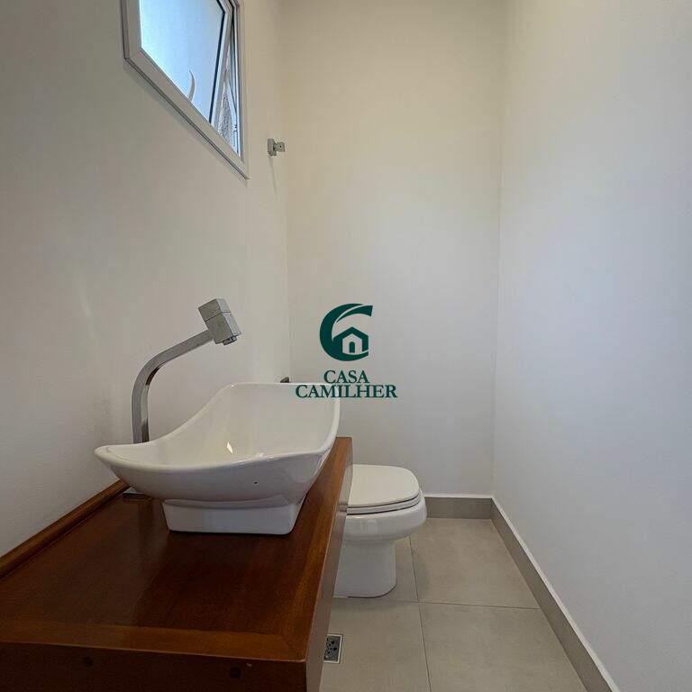 Casa para aluguel no Tremembe: 