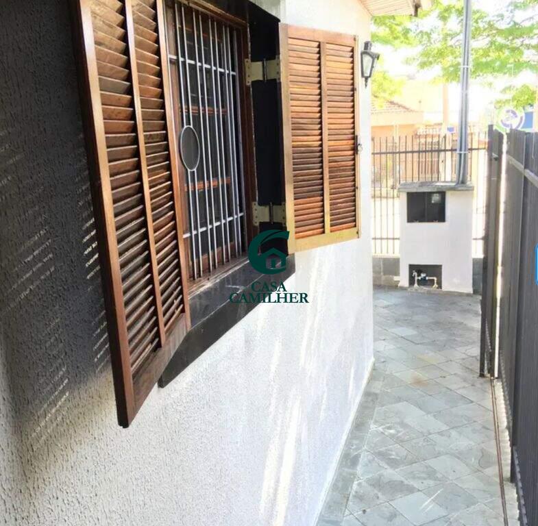 Casa para aluguel no Jardim Santa Clara: 