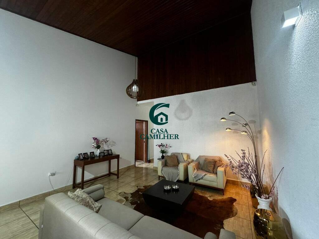 Casa para aluguel no Alto de São Pedro: 