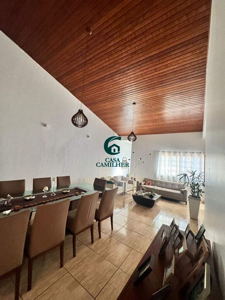 Casa para aluguel no Alto de São Pedro: 