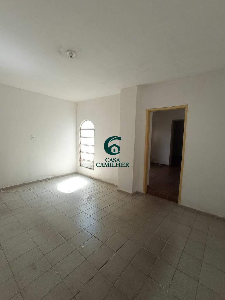 Casa para aluguel no Centro: 