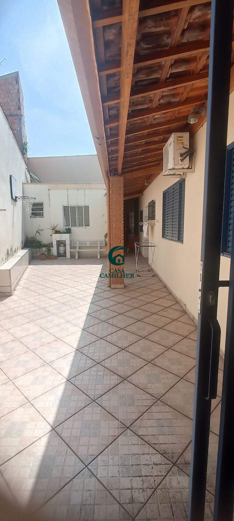 Casa para aluguel no Jardim das Nações: 