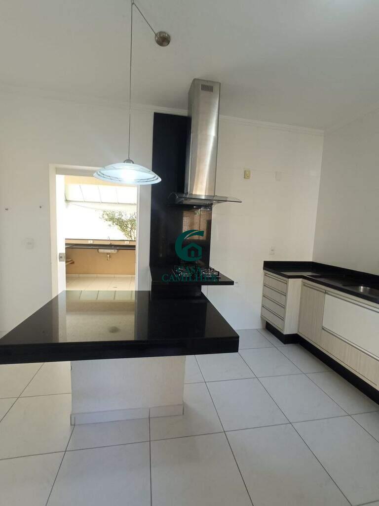 Casa para aluguel no Castelo: 