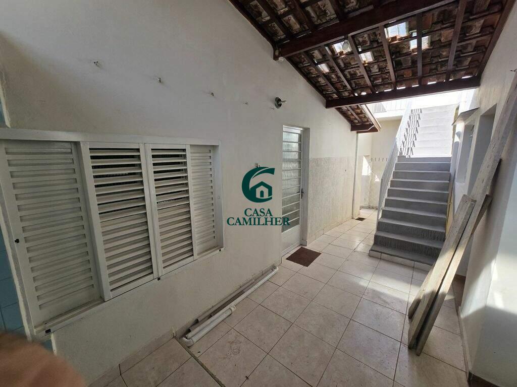 Casa para aluguel no Alto de São Pedro: 