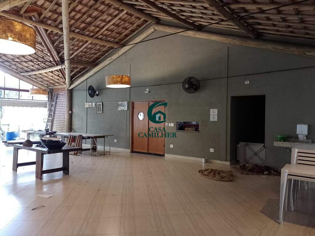 Ponto Comercial para aluguel no Quiririm: 