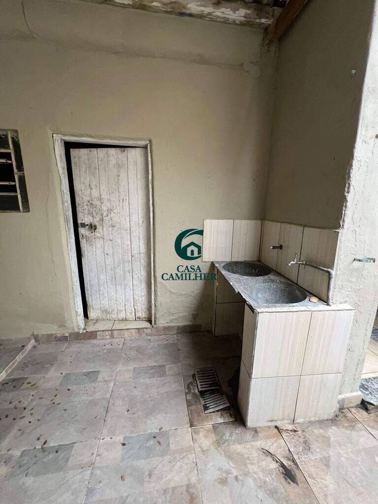 Casa para aluguel no Centro: 