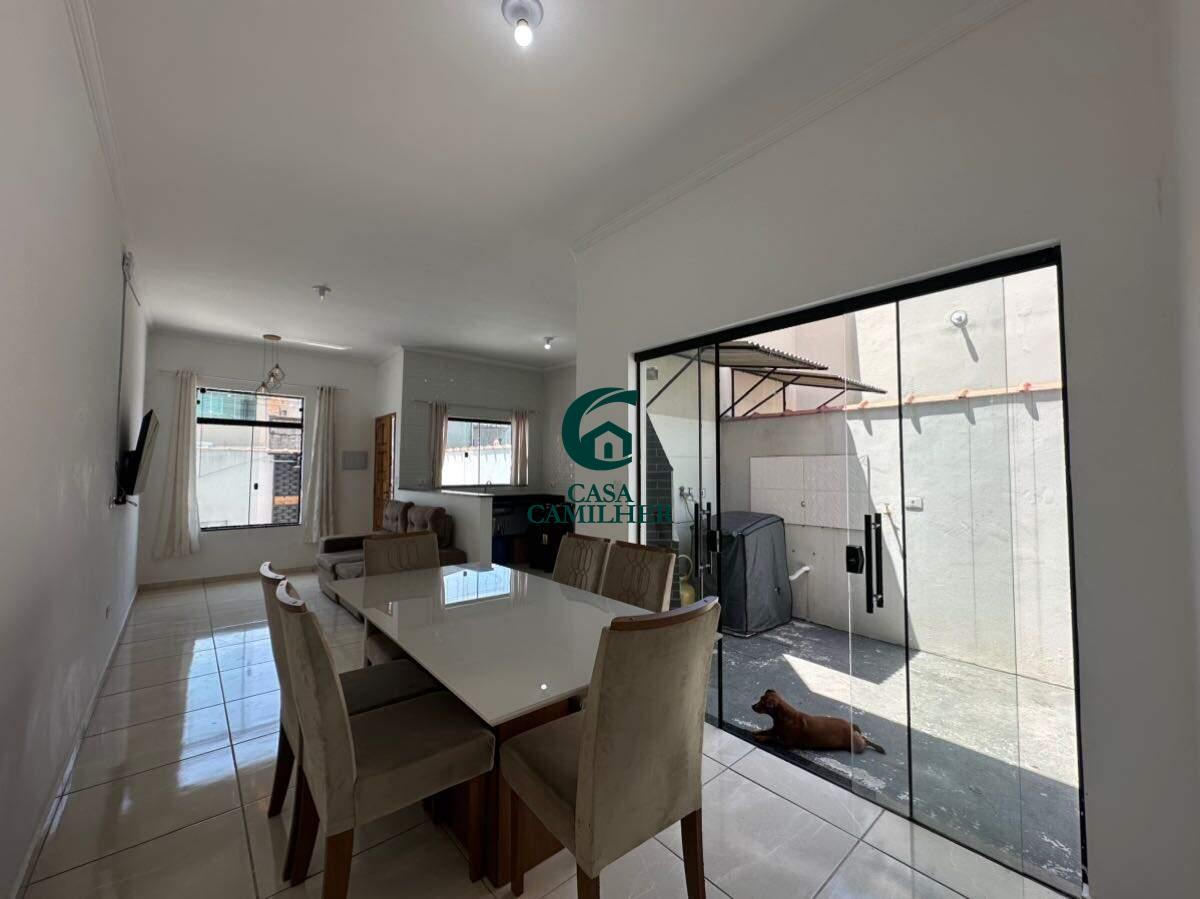 Casa à venda no Parque Urupês: 