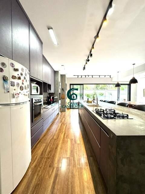 Casa à venda no Quiririm: 