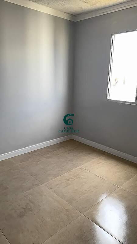 Apartamento à venda no Piracangaguá: 