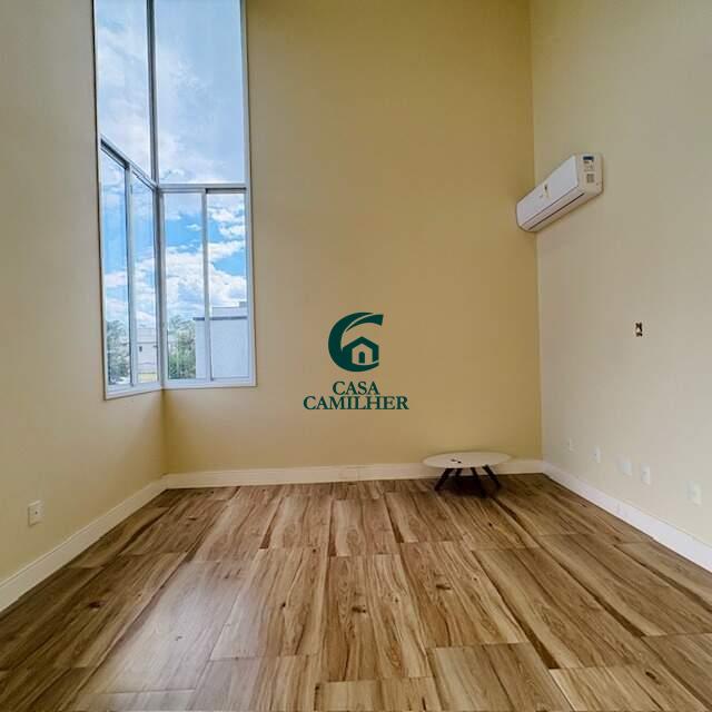 Casa à venda no Piracangaguá: 