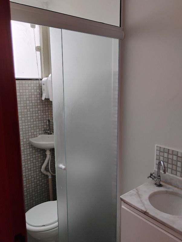 Sala para aluguel no Centro: 