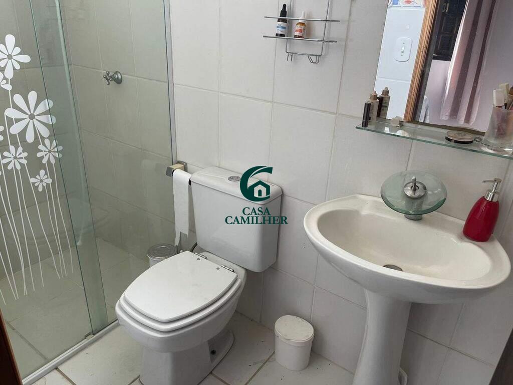 Casa à venda no Residencial São Charbel: 