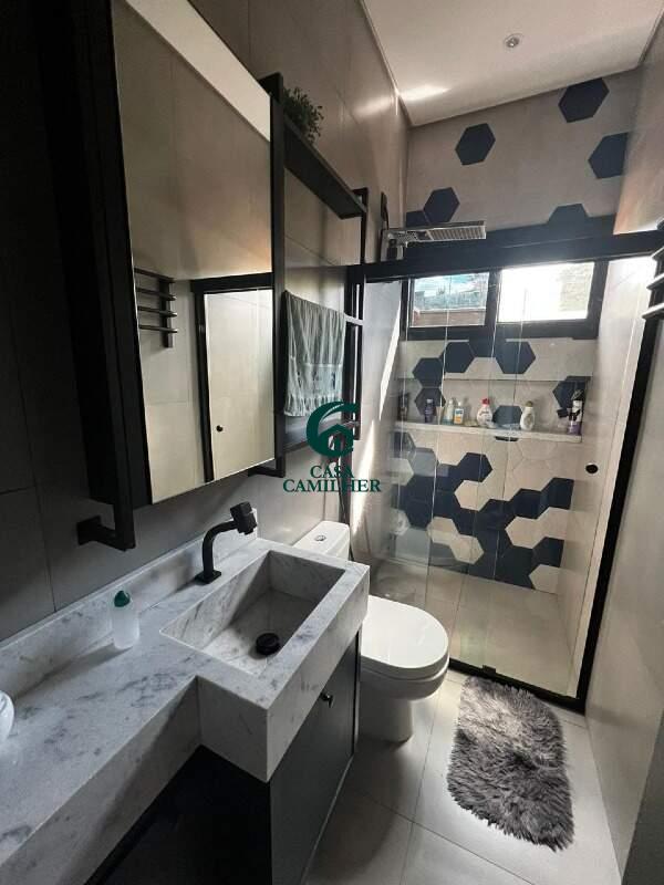 Casa à venda no Parque São Dpmingos: 