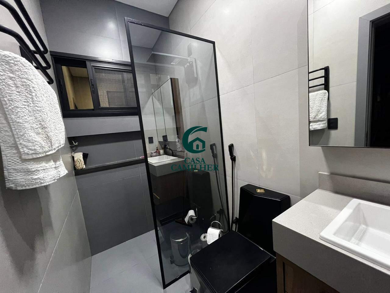 Casa à venda no Parque São Dpmingos: 