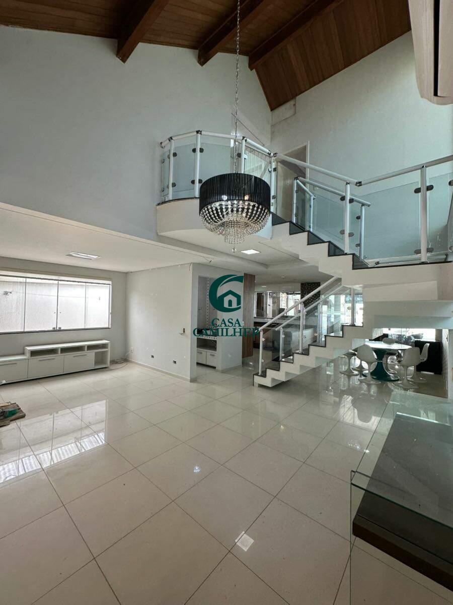 Casa à venda no Caminho Novo: 