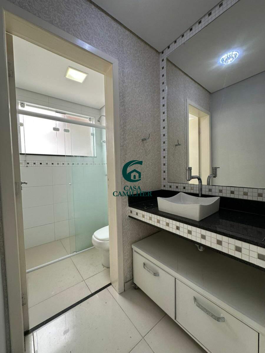 Casa à venda no Caminho Novo: 