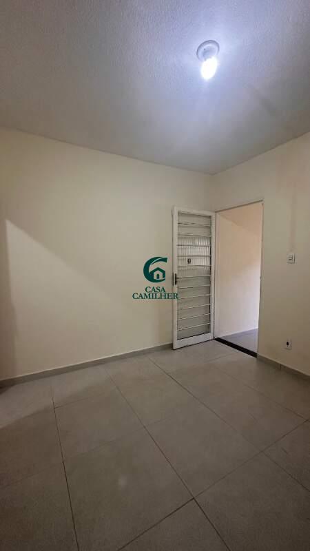 Kitnet para aluguel no Centro: 