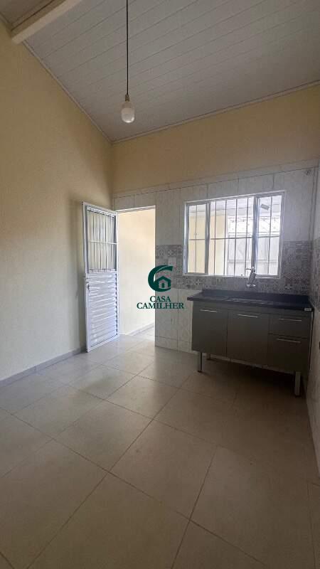 Kitnet para aluguel no Centro: 