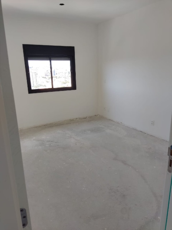 Apartamento à venda no Jardim das Nações: 