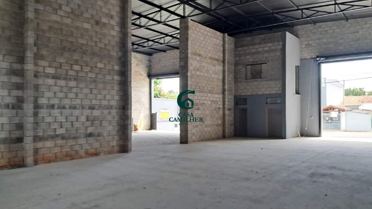 Galpão para aluguel no Jardim Eulália: 