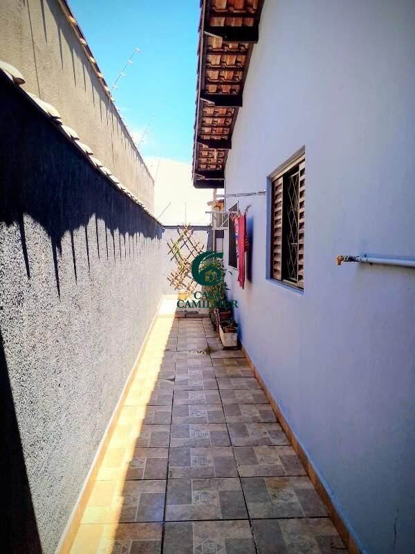 Casa à venda no Parque Senhor do Bonfim: 