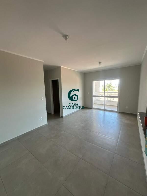 Apartamento para aluguel no Jardim das Nações: 