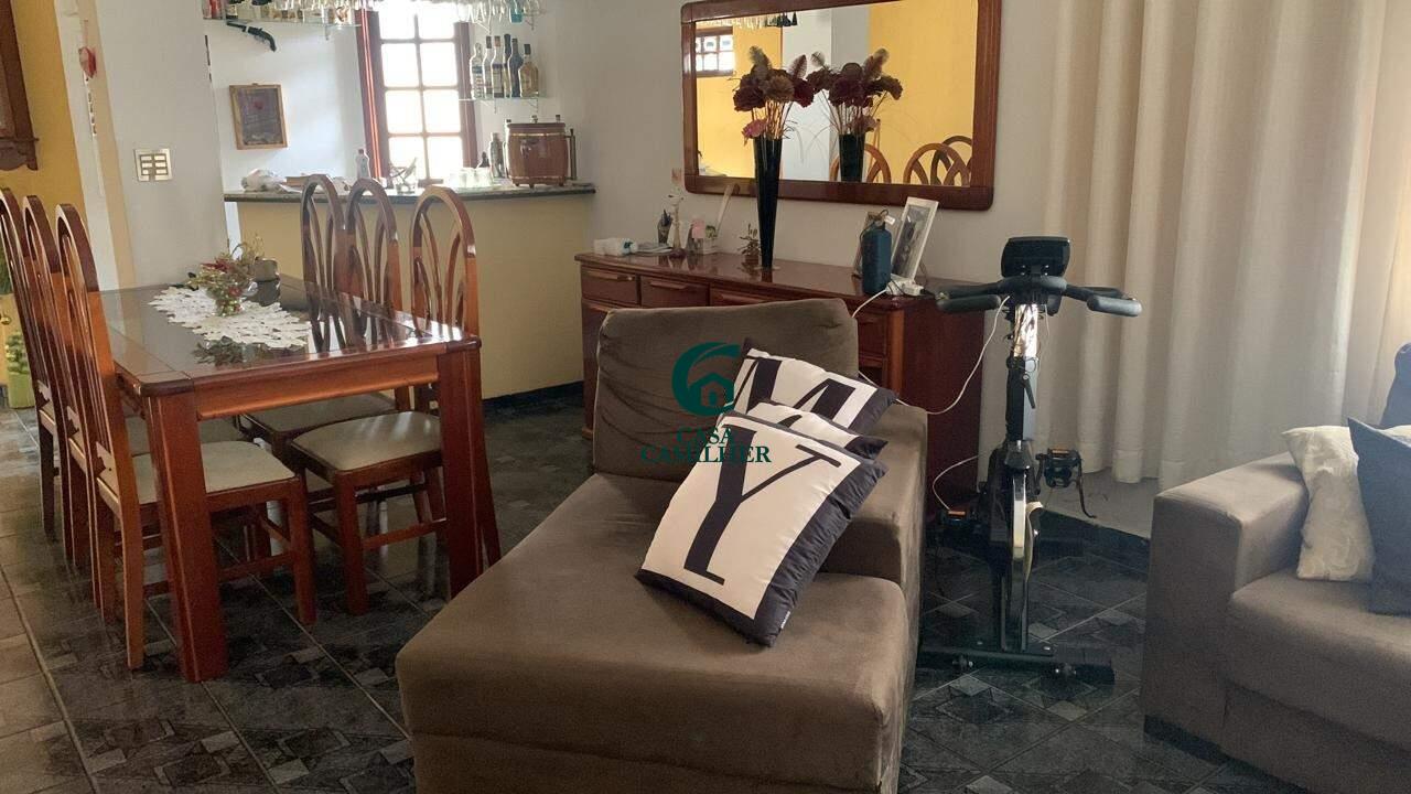 Casa à venda no Jardim Independência: 