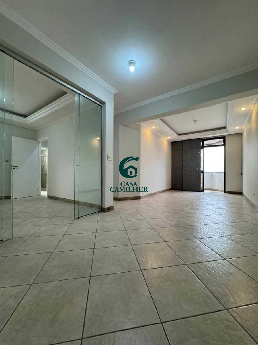 Apartamento para aluguel no Centro: 