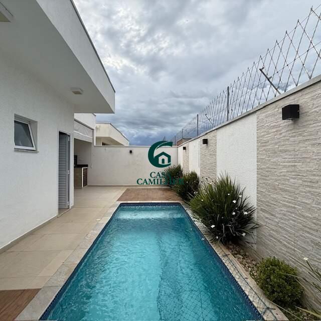 Casa à venda no Piracangaguá: 