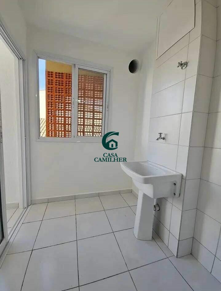 Apartamento à venda no Granja Daniel: 