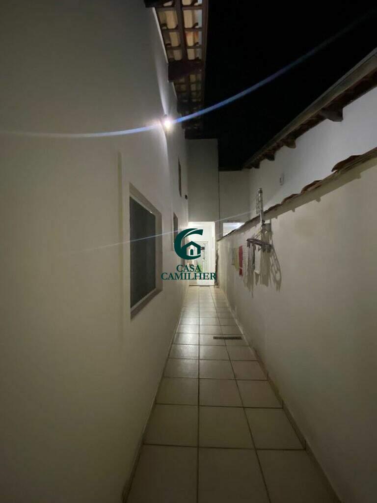 Casa à venda no Quiririm: 