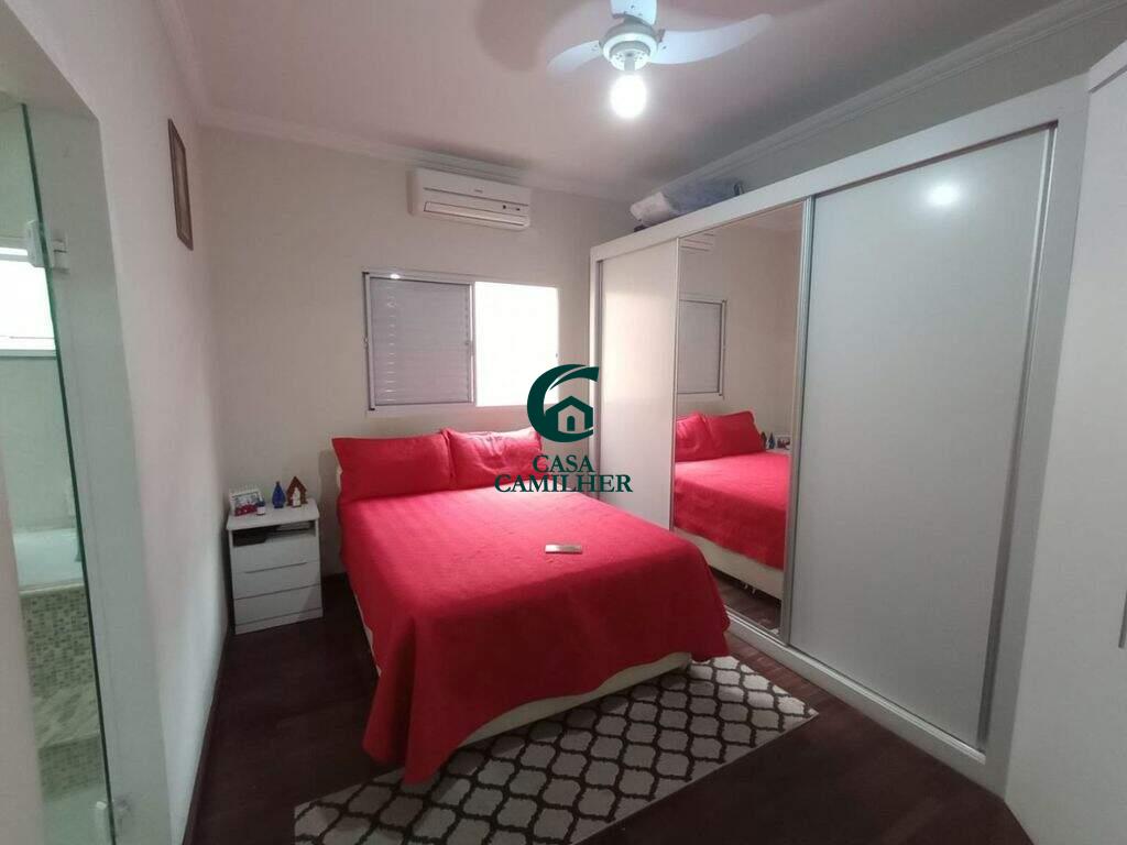 Casa à venda no Jardim Ana Rosa: 