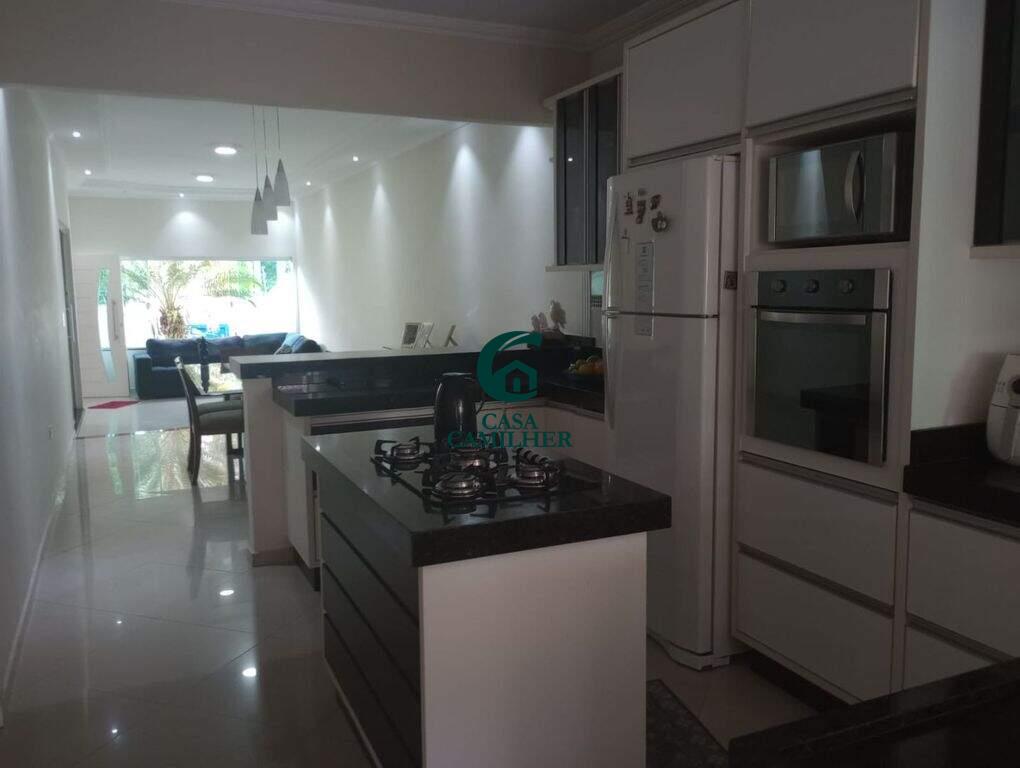 Casa à venda no Jardim Ana Rosa: 