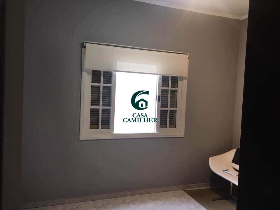 Casa à venda no Centro: 