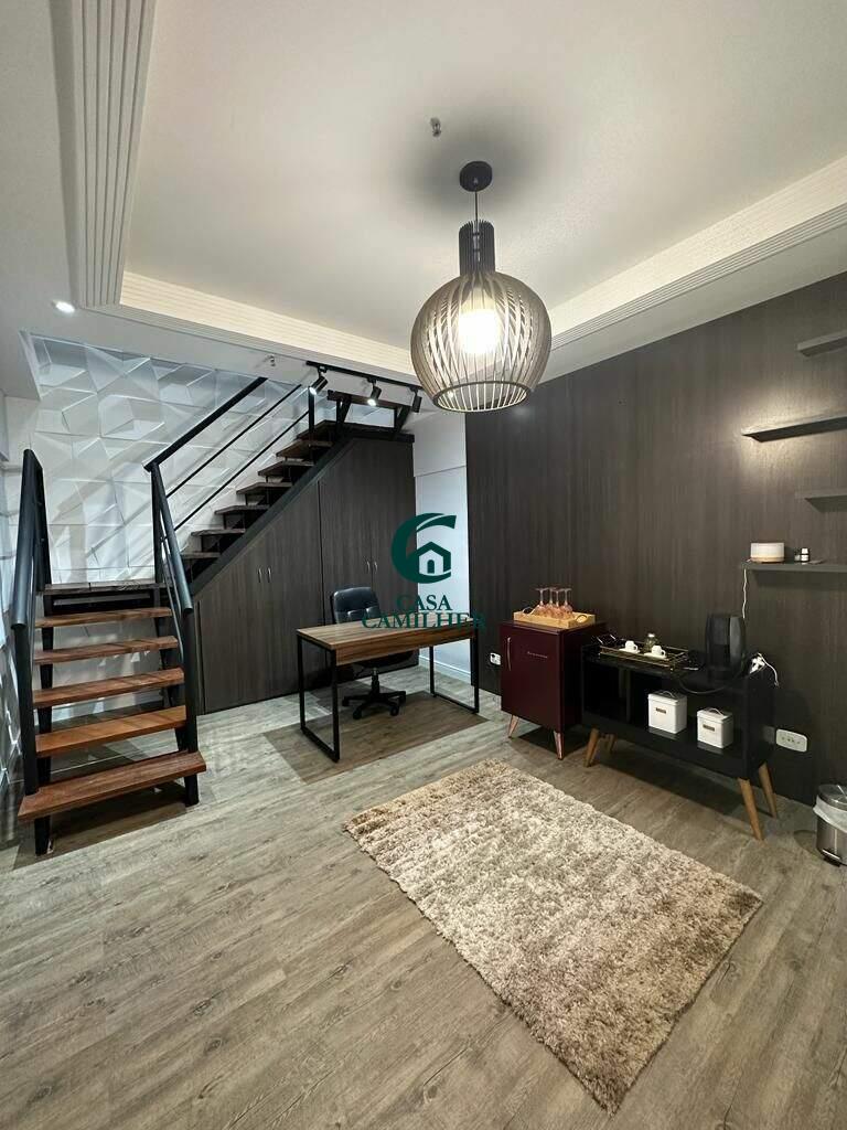 Sala à venda no Centro: 