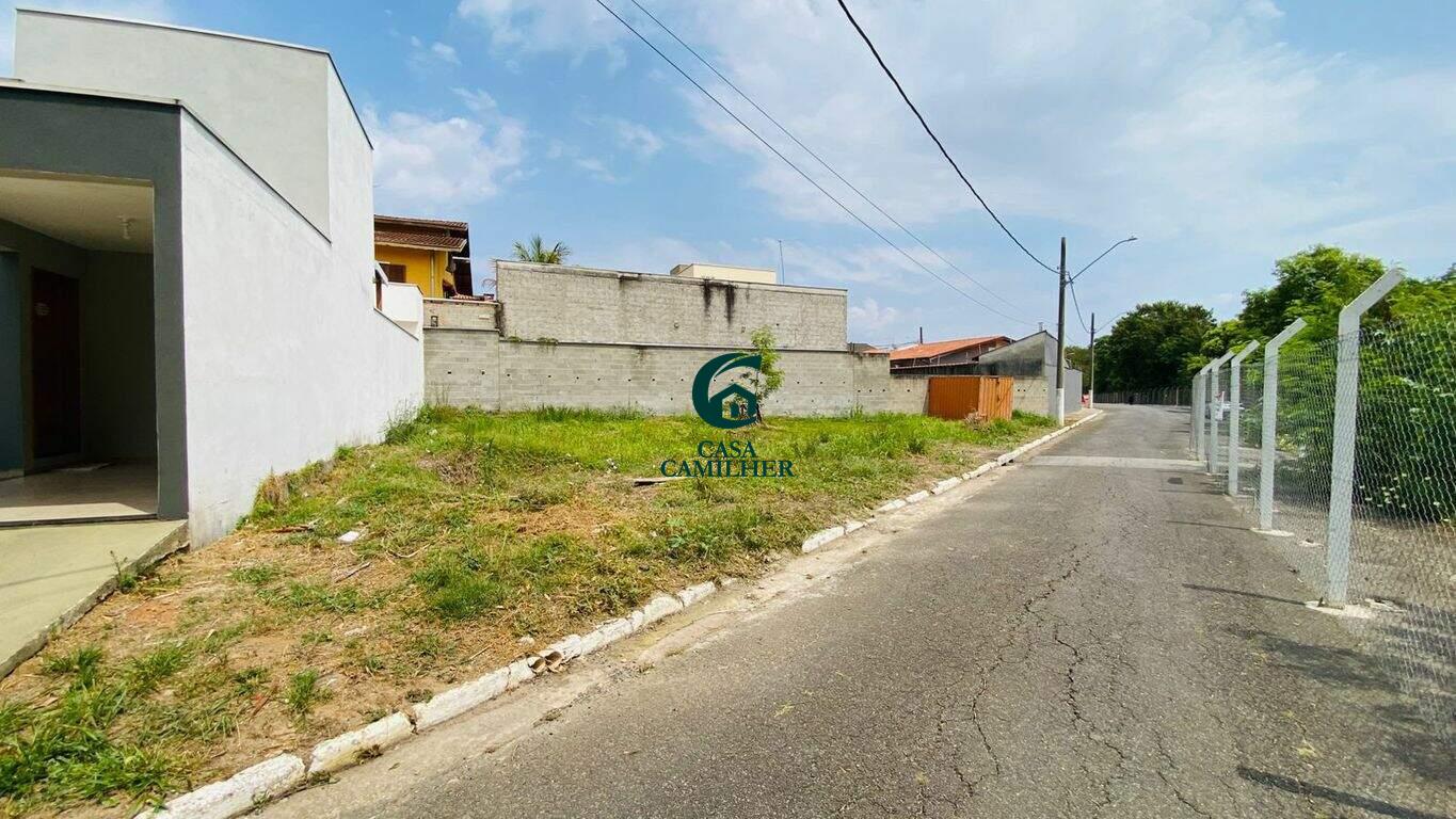 Terreno/Lote à venda no Areão: 