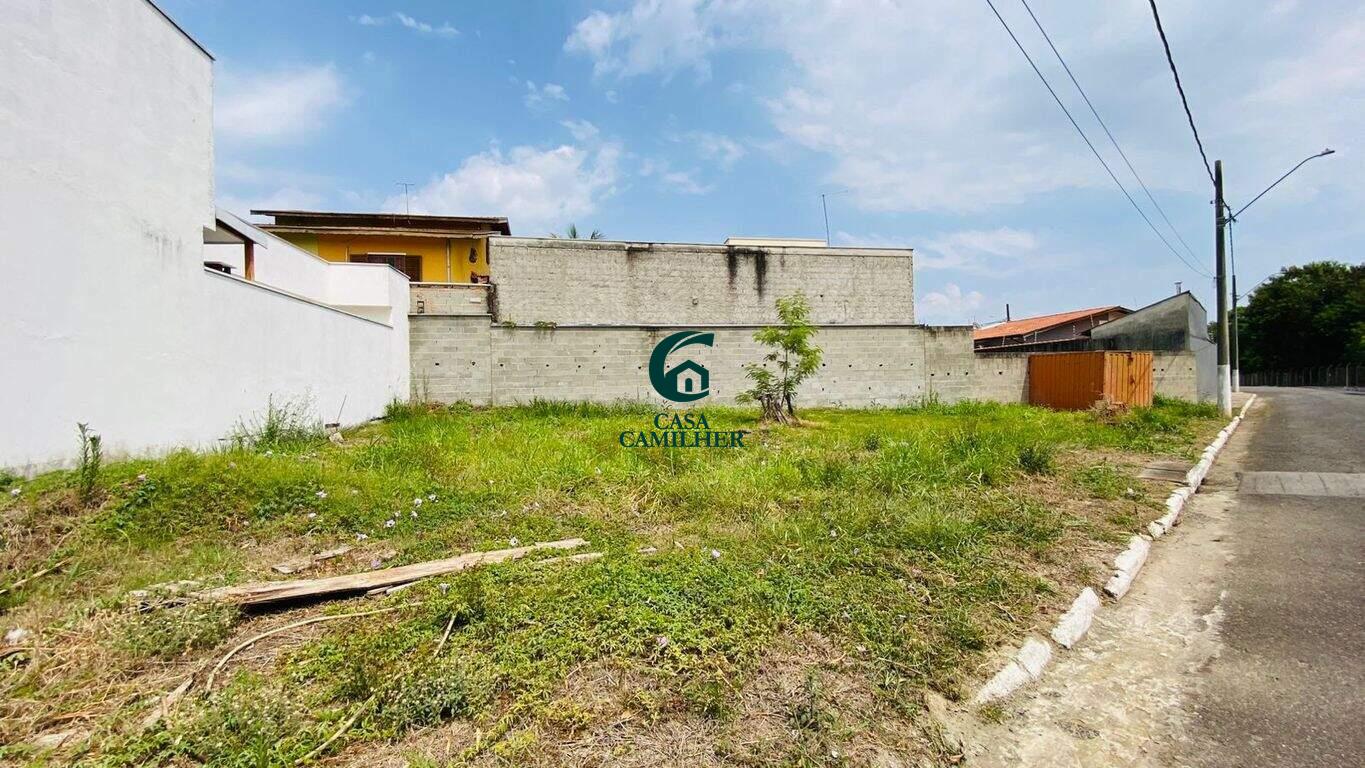 Terreno/Lote à venda no Areão: 