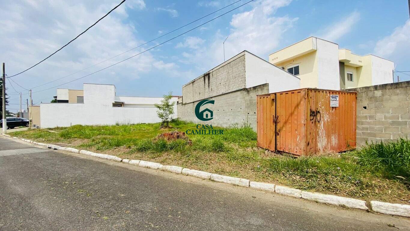 Terreno/Lote à venda no Areão: 