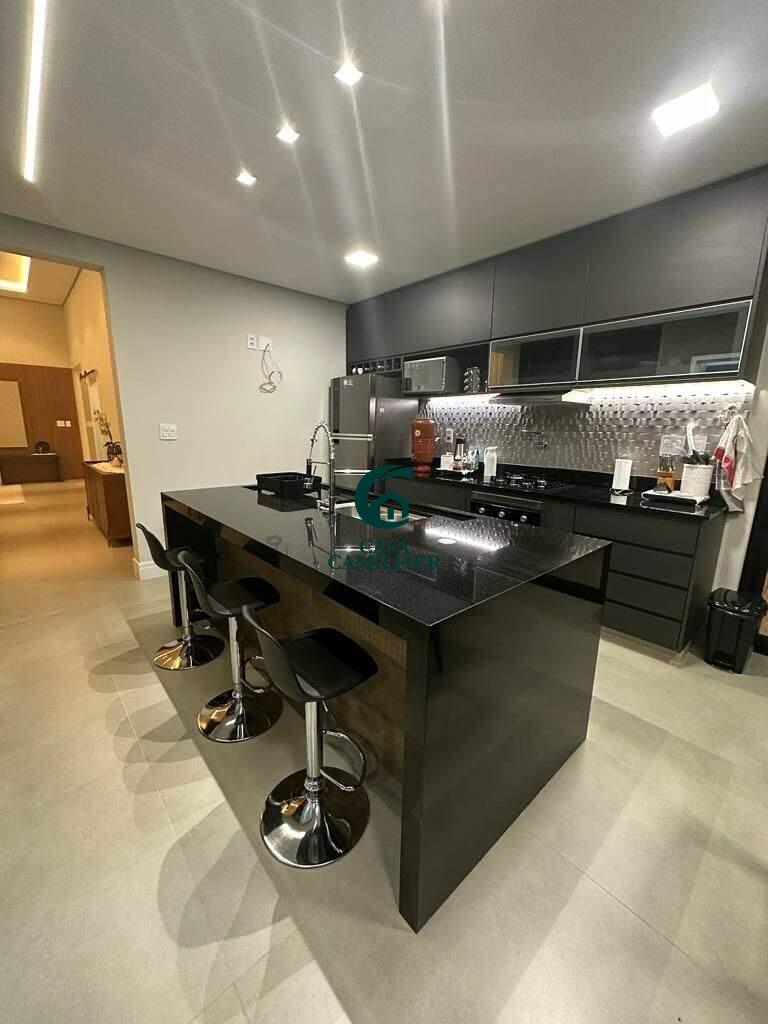 Casa à venda no Vila Mecanica Pesada: 