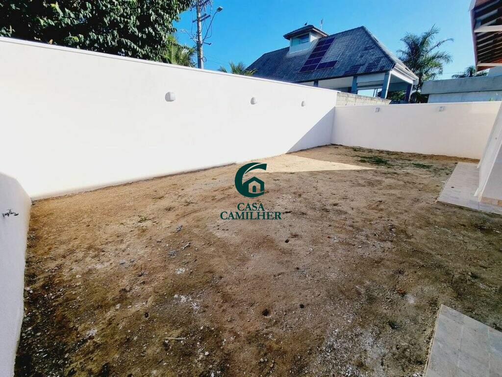 Casa à venda no Chácaras Cataguá: 