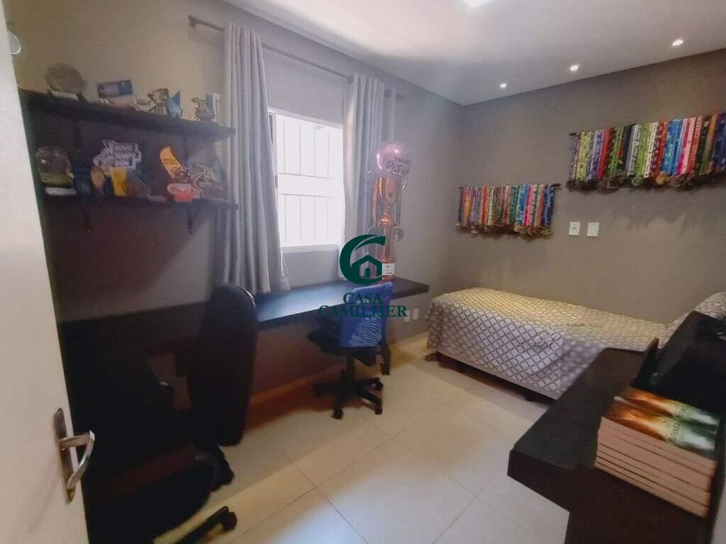 Casa à venda no Jardim Santana: 