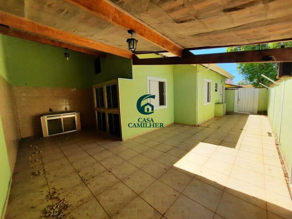 Casa à venda no Centro: 