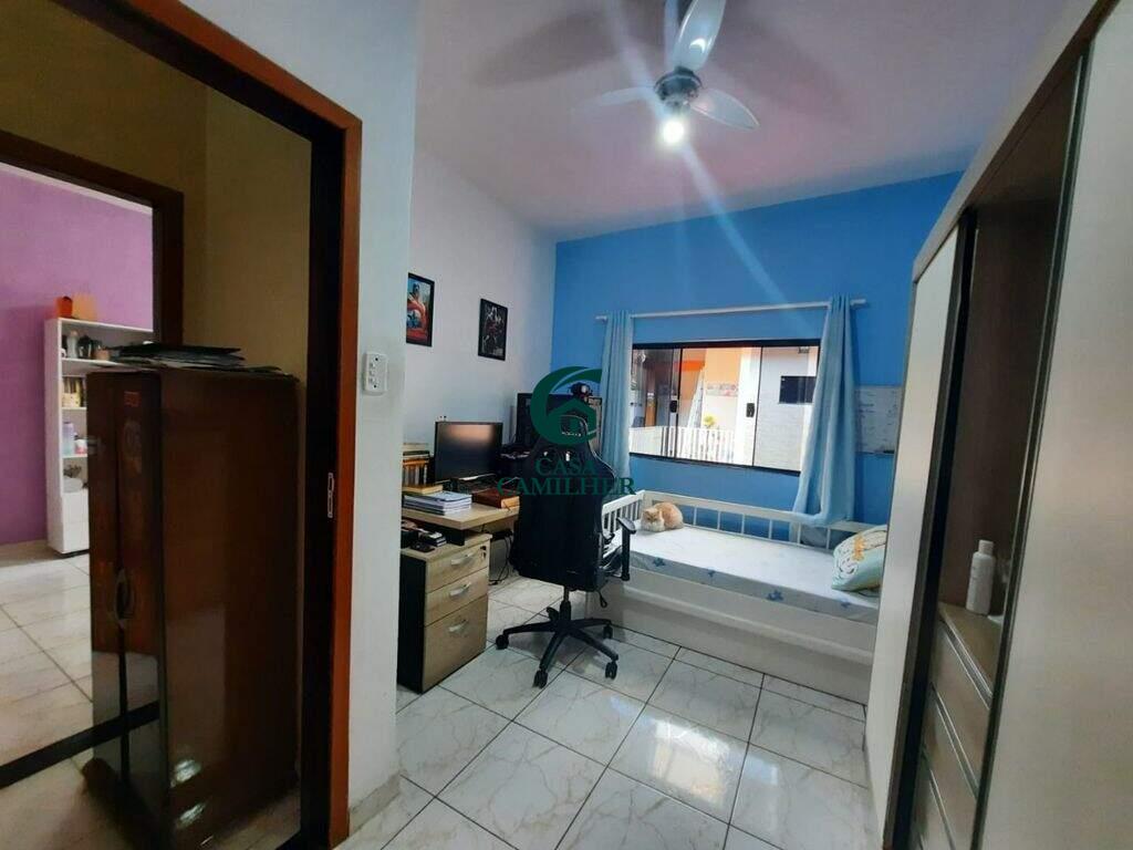 Casa à venda no Vila Marly: 