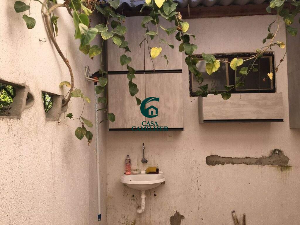 Casa à venda no Residencial Santa Izabel: 